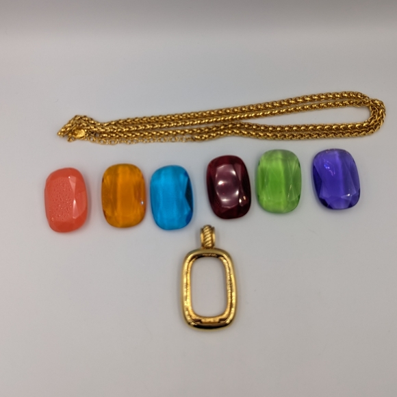 Joan Rivers Necklace Gold Tone 6 Color Changeable Plastic Stones Adjustable 32" - Picture 9 of 14